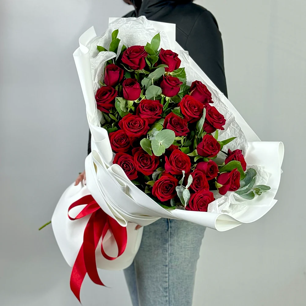 Букет из 25 красных роз Премиум