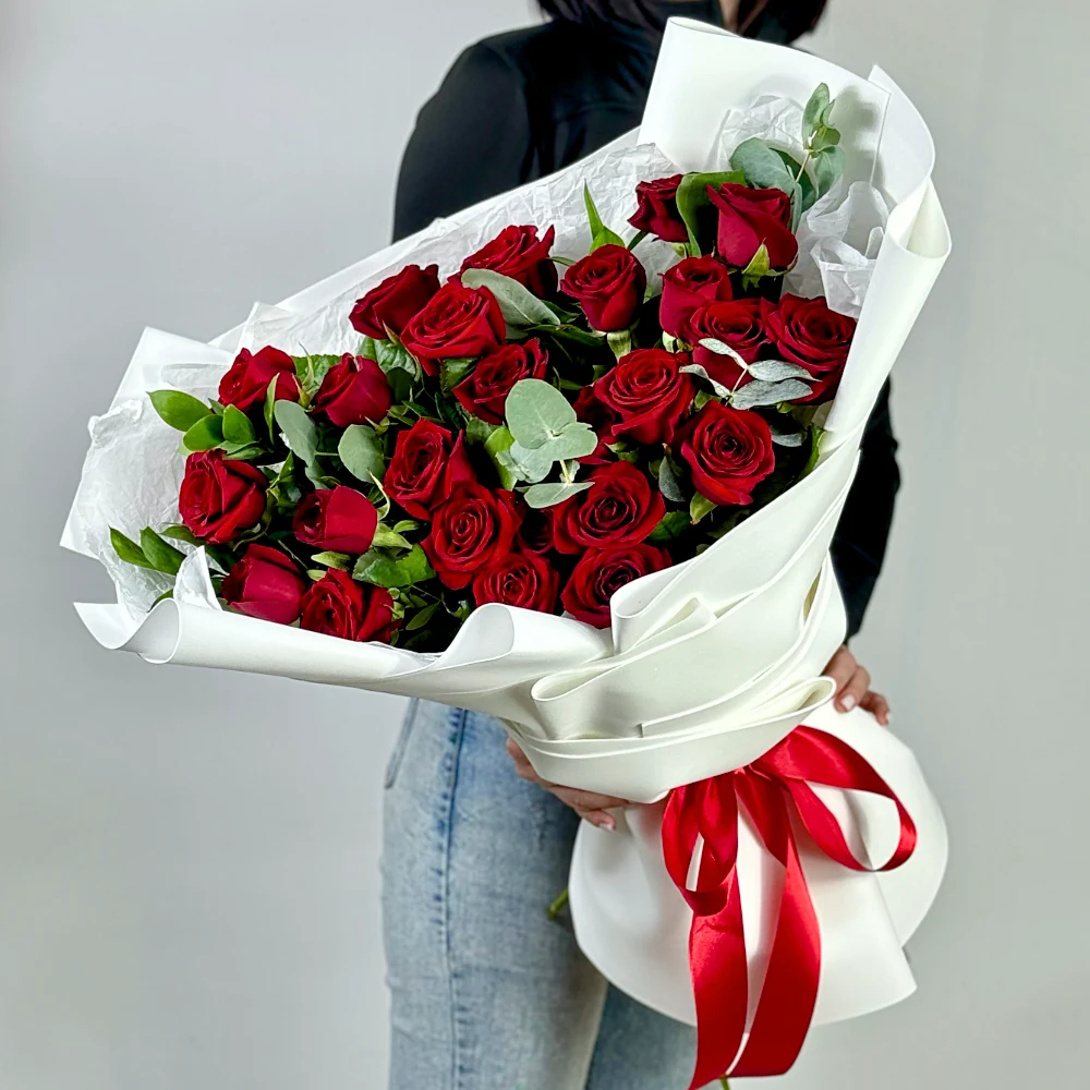 Букет из 25 красных роз Премиум